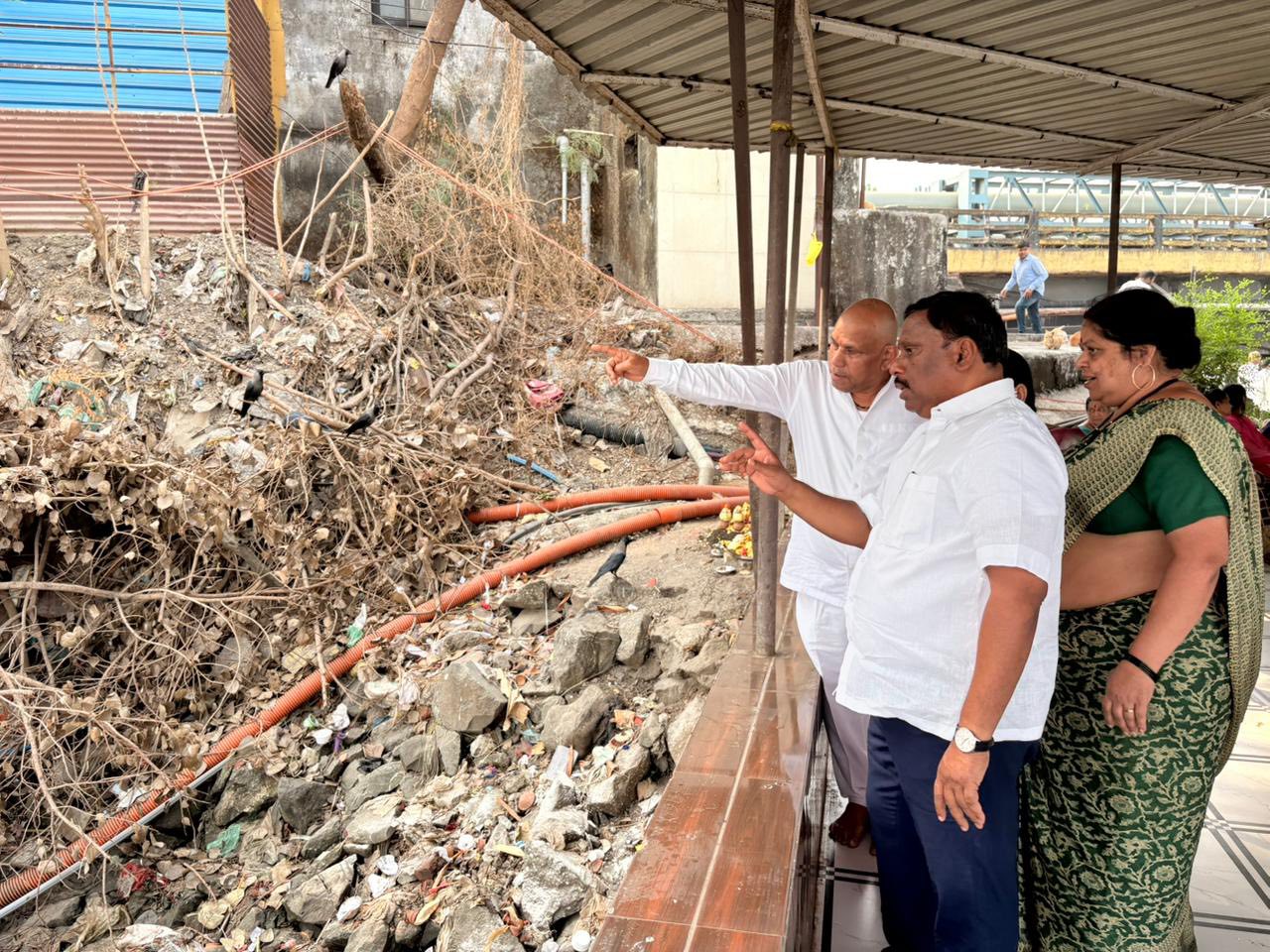 वाशीगाव येथील मच्छिमार बांधवांसोबत सविस्तर संवाद साधत त्यांच्या वर्तमान अडचणी तसेच भविष्यात निर्माण होऊ शकणाऱ्या समस्यांचा आढावा